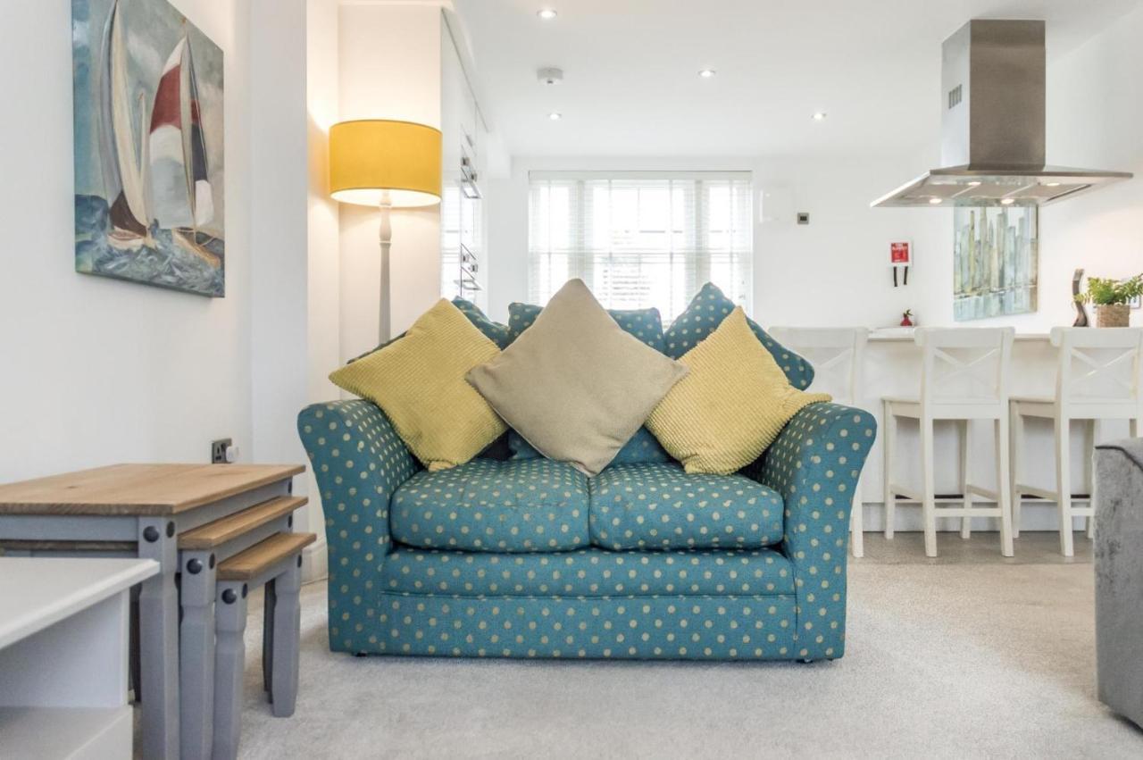 Milford Street - 5 Bedroom Luxurious Holiday Home - Сондърсфут Екстериор снимка