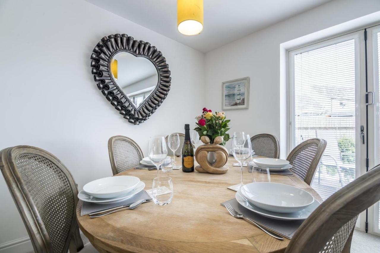 Milford Street - 5 Bedroom Luxurious Holiday Home - Сондърсфут Екстериор снимка