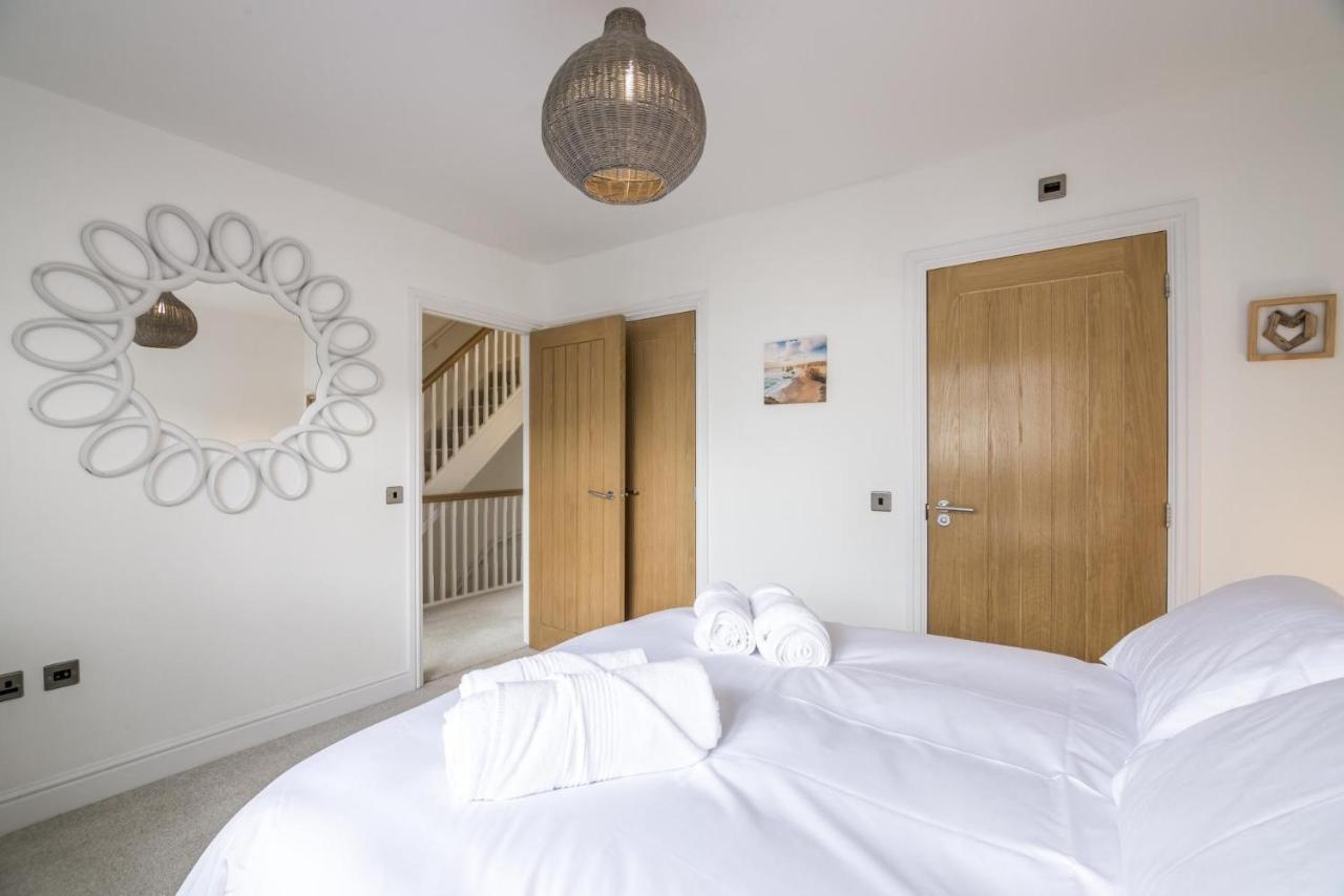 Milford Street - 5 Bedroom Luxurious Holiday Home - Сондърсфут Екстериор снимка